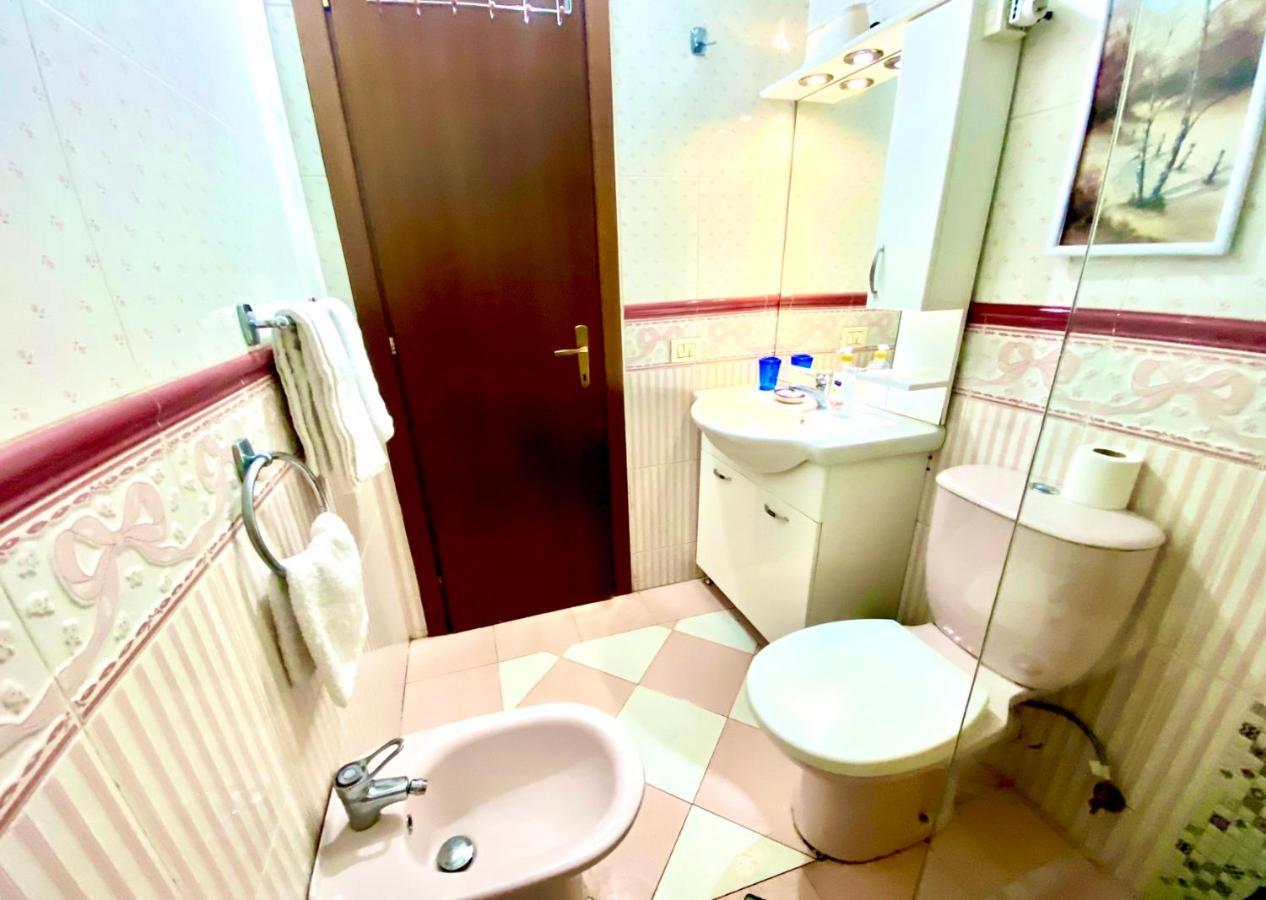 Blloku Apartment Тирана Екстериор снимка