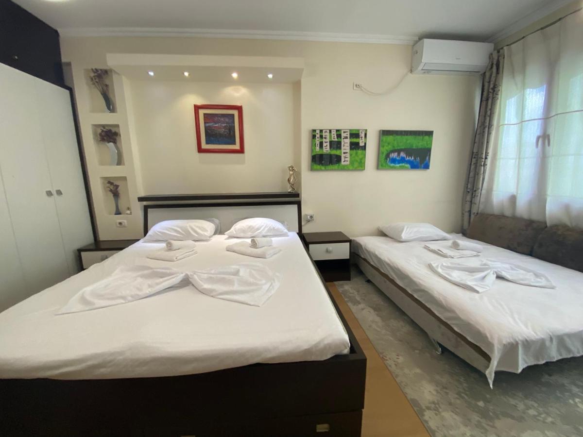 Blloku Apartment Тирана Екстериор снимка